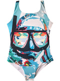 SWIMSUIT LOOK INSIDE